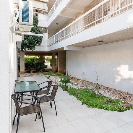 Apartment For 3 Ppl In Varkiza Exterior photo