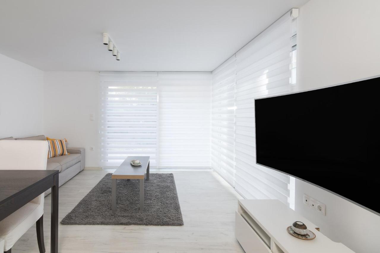 Apartment For 3 Ppl In Varkiza Exterior photo